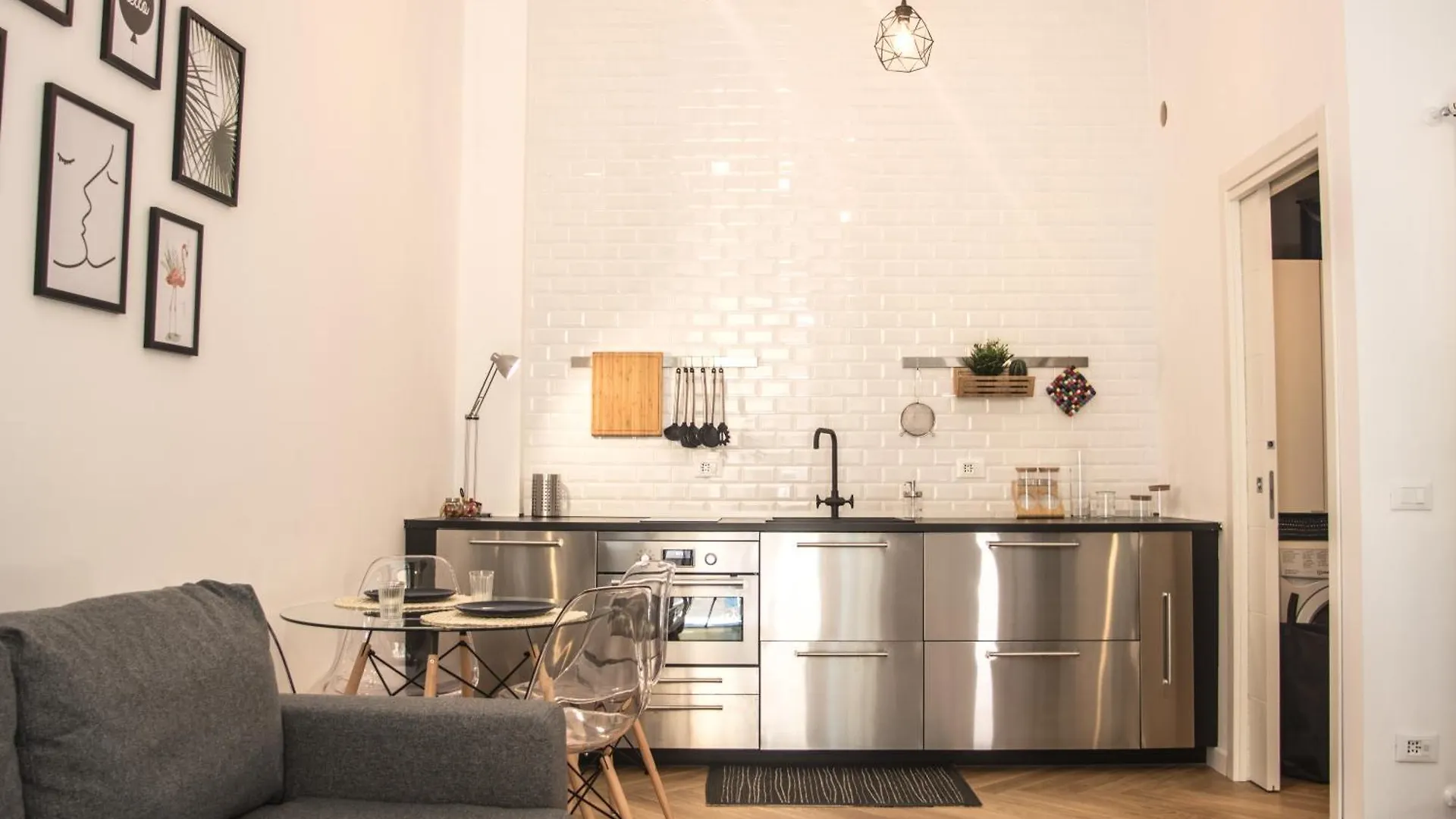 Διαμέρισμα Just Urban Stays - Modern Loft In City Center V Giornate Μιλάνο